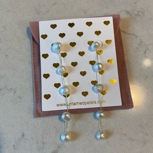 Untamed Petals Harper Pearl Drops